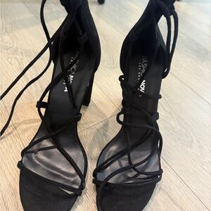 Fashion Nova Elegant Black Lace-Up Heels